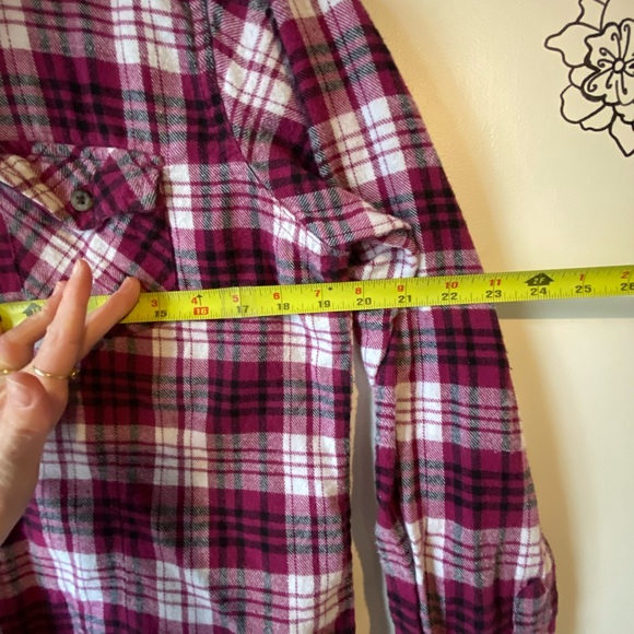 Rustic Ridge Flannel Magenta Button Up Medium - Picture 8 of 8